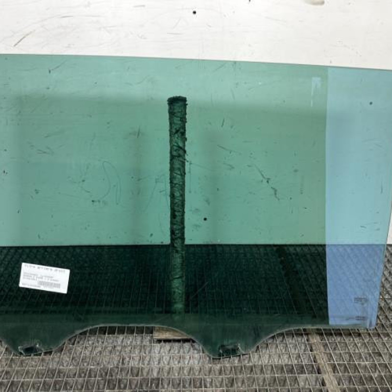 Vitre arriere droit VOLKSWAGEN SHARAN 2 Photo n°4