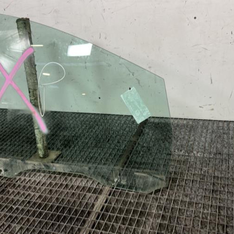 Vitre avant droit VOLKSWAGEN SHARAN 2 Photo n°2