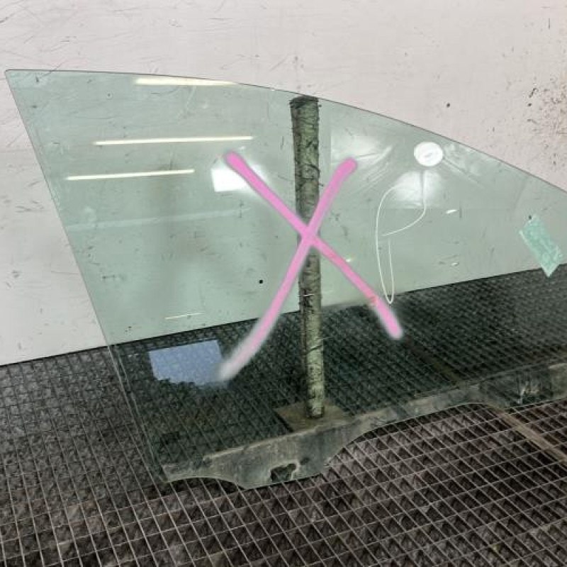 Vitre avant droit VOLKSWAGEN SHARAN 2 Photo n°3