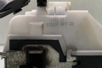 Serrure avant droit RENAULT SCENIC 2