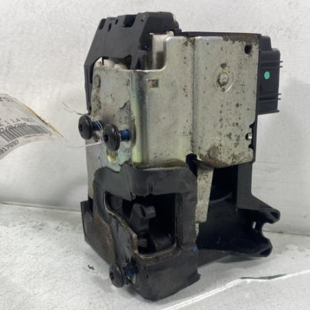 Serrure avant droit FORD FIESTA 5