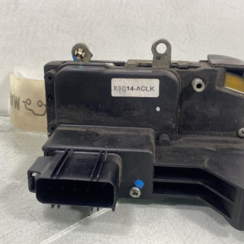 Serrure avant droit FORD FIESTA 5 Photo n°4