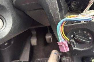 Serrure avant gauche FORD FIESTA 5