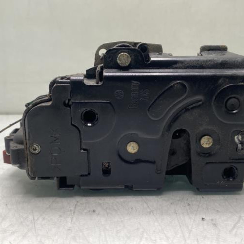 Serrure arriere droit VOLKSWAGEN TOURAN 1 Photo n°3