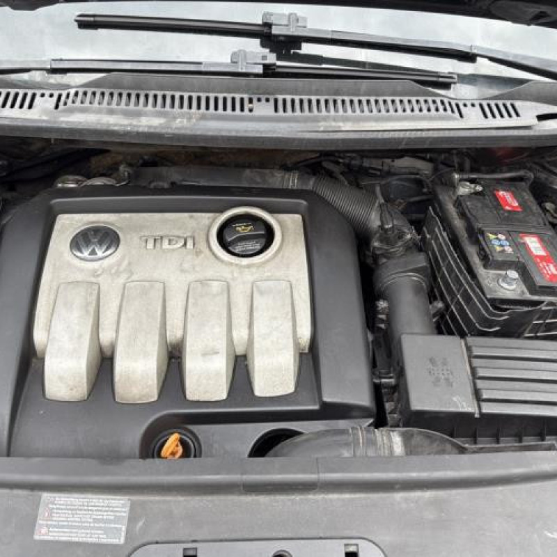 Serrure arriere droit VOLKSWAGEN TOURAN 1 Photo n°15