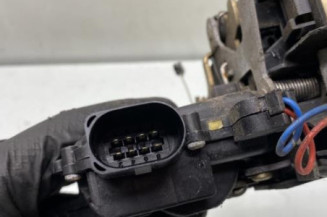 Serrure avant gauche VOLKSWAGEN GOLF 4