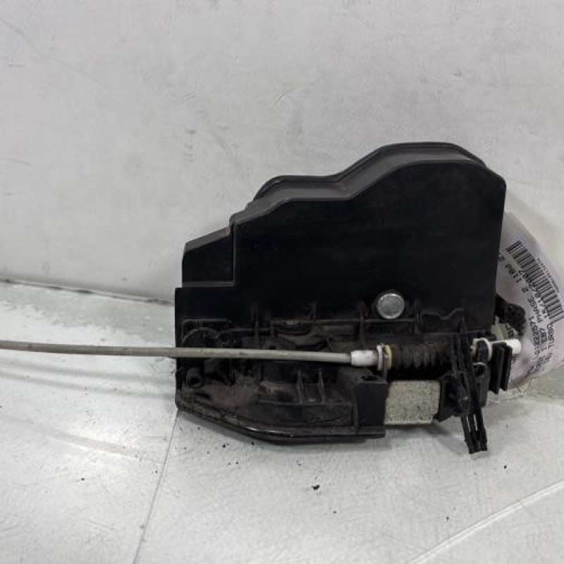 Serrure arriere droit BMW SERIE 1 E87 Photo n°3
