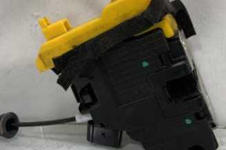 Serrure avant droit KIA CEE-D 2