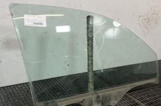 Vitre avant droit NISSAN MICRA 3