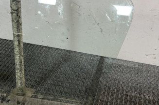 Vitre avant gauche SUZUKI ALTO 3