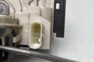 Serrure avant droit MERCEDES CLASSE A 176