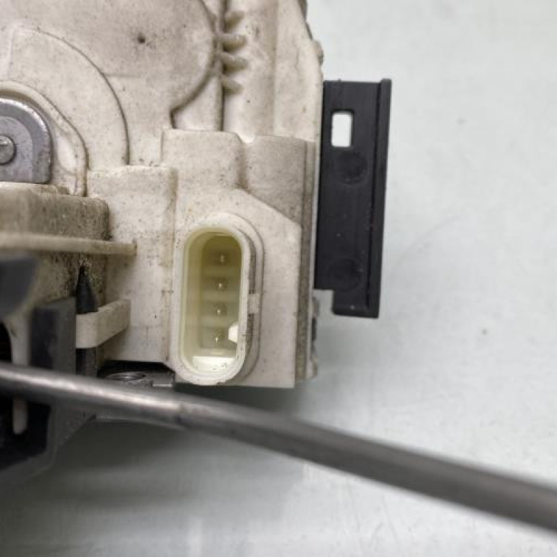 Serrure avant droit MERCEDES CLASSE A 176 Photo n°3