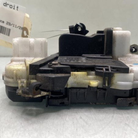 Serrure avant droit PEUGEOT 607 Photo n°1