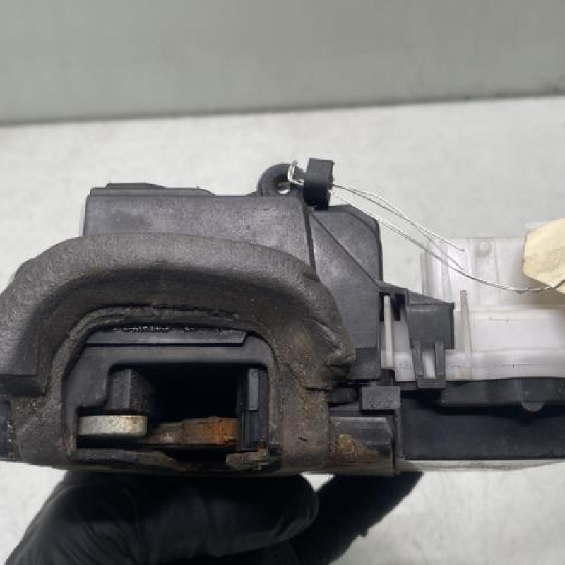 Serrure avant droit PEUGEOT 607 Photo n°3