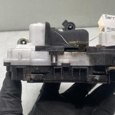 Serrure avant gauche PEUGEOT 607 Photo n°1