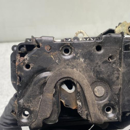 Serrure avant gauche PEUGEOT 607