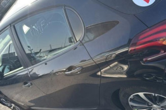 Pretensionneur de ceinture avant droit PEUGEOT 208 1