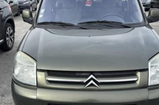 Feu arriere principal gauche (feux) CITROEN BERLINGO 1