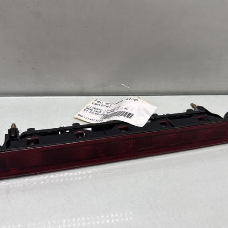 Feu arriere stop central CITROEN BERLINGO 1 Photo n°2