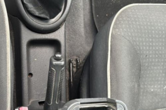 Pompe à carburant PEUGEOT PARTNER 1