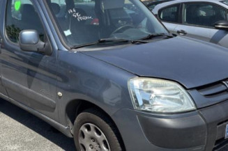 Pompe à carburant PEUGEOT PARTNER 1