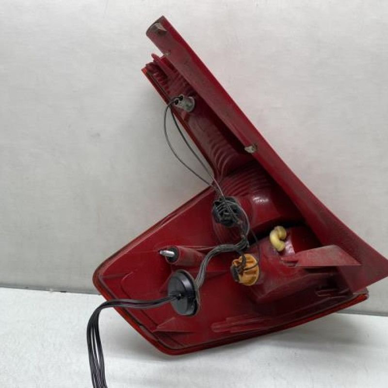 Feu arriere principal droit (feux) CITROEN C4 1 Photo n°2