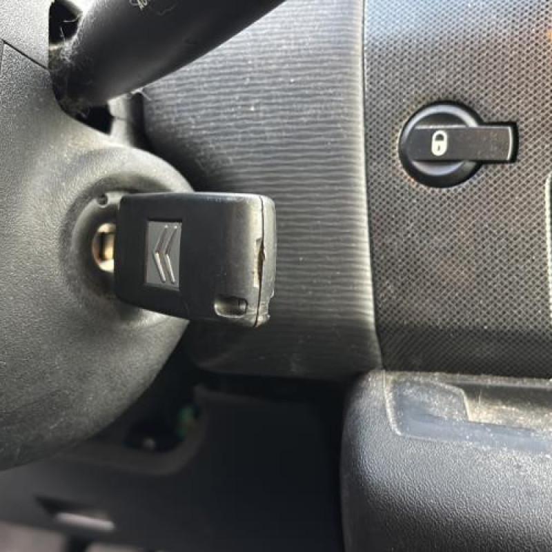 Interrupteur de leve vitre avant droit CITROEN C4 1 Photo n°12