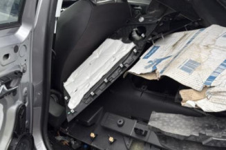 Anti brouillard droit (feux) PEUGEOT 5008 2