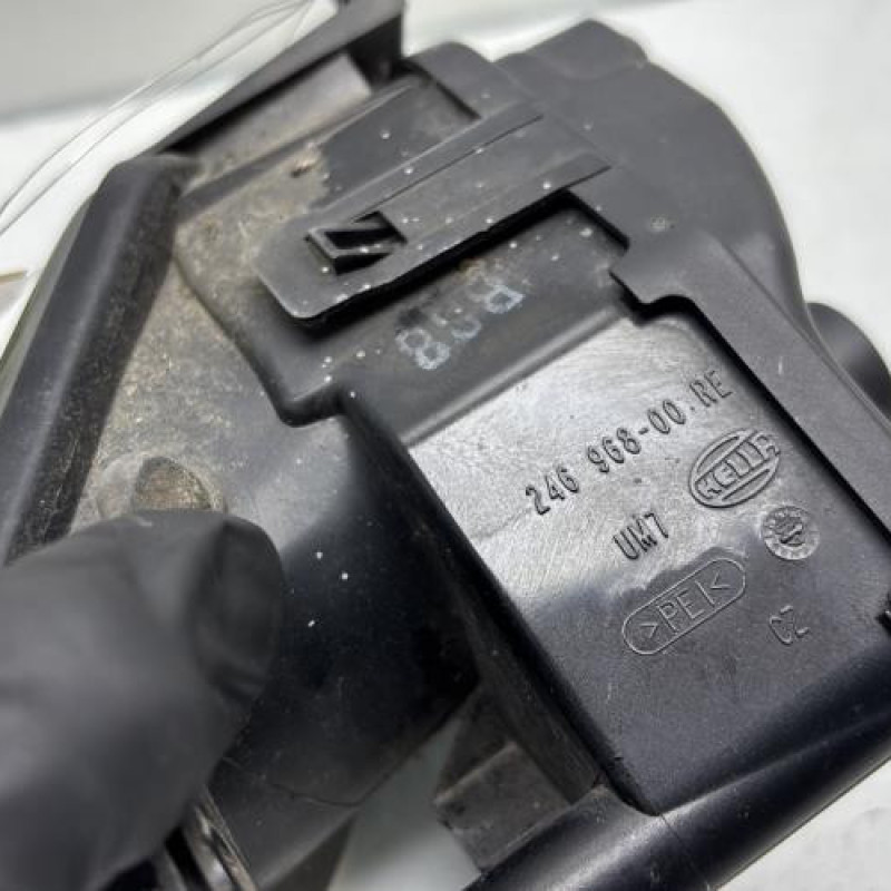 Anti brouillard droit (feux) AUDI A3 2 Photo n°5