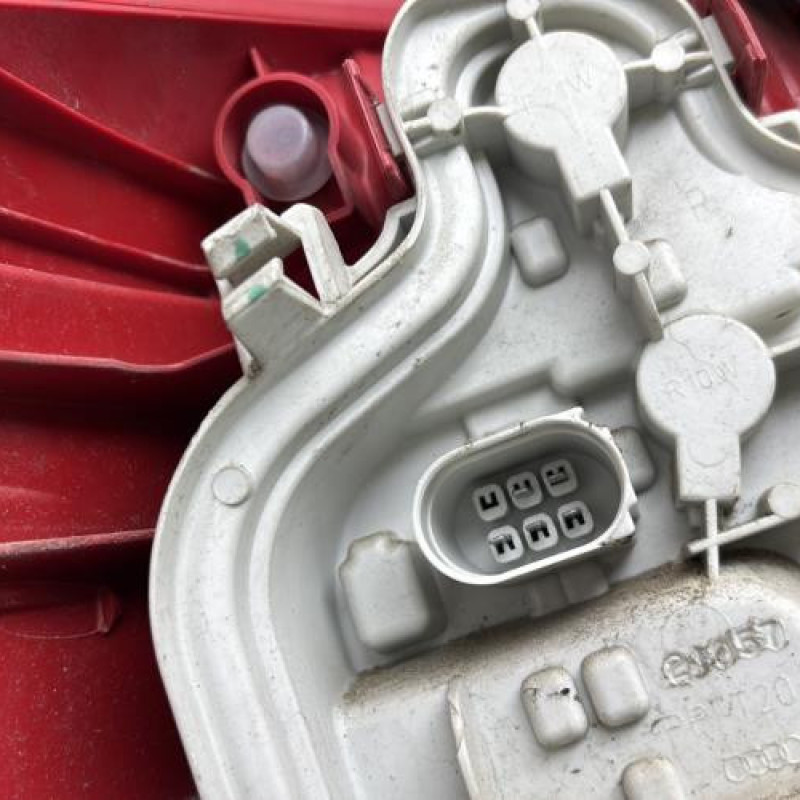 Feu arriere principal droit (feux) AUDI A3 2 Photo n°5