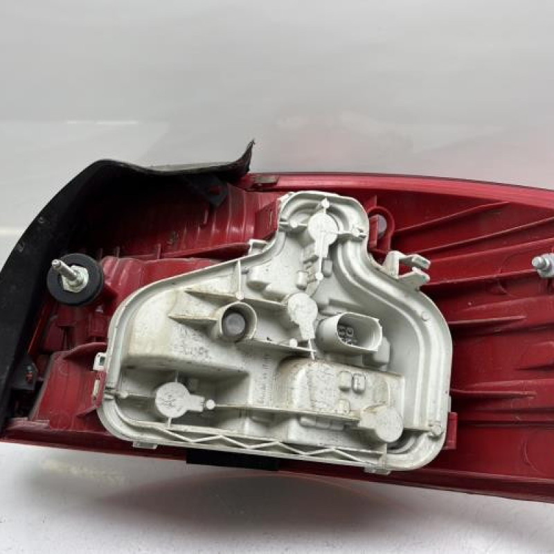 Feu arriere principal gauche (feux) AUDI A3 2 Photo n°4