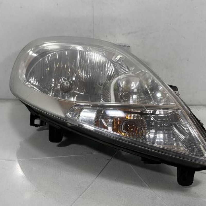 Optique avant principal droit (feux)(phare) OPEL VIVARO 1 Photo n°1