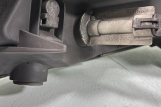 Optique avant principal droit (feux)(phare) OPEL VIVARO 1