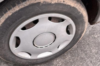 Poignee porte arriere droit DACIA LOGAN MCV 1