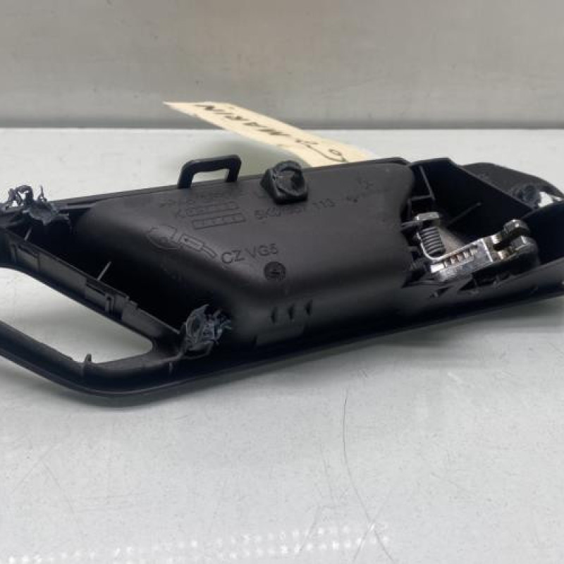 Poignee interieur avant gauche VOLKSWAGEN GOLF 6 Photo n°3