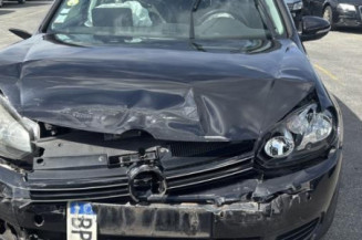 Poignee interieur avant gauche VOLKSWAGEN GOLF 6