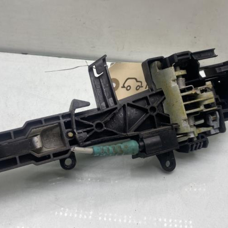 Poignee porte arriere droit BMW SERIE 1 E87 Photo n°3