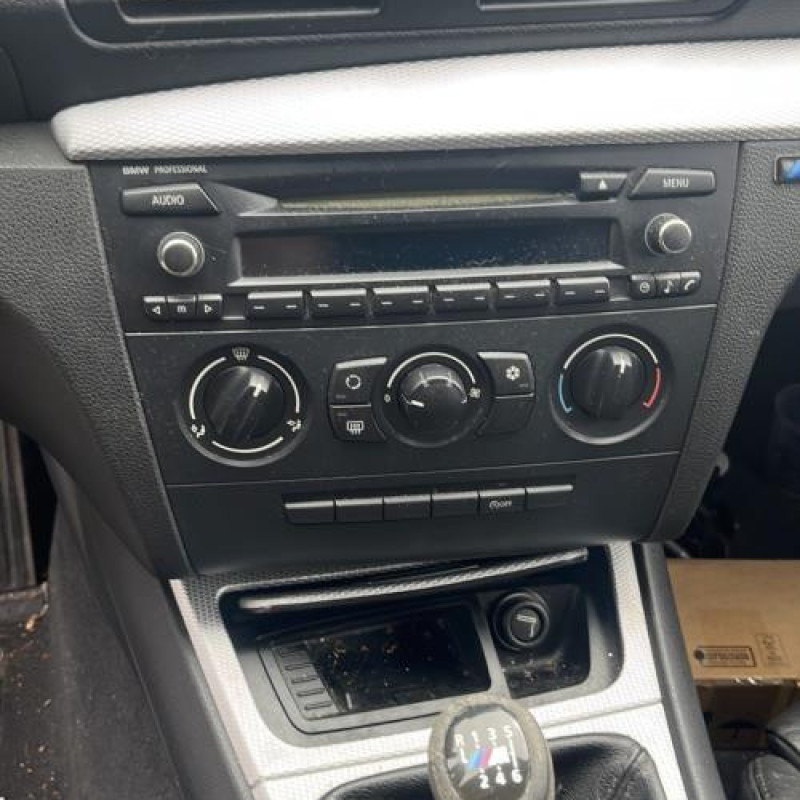 Poignee porte arriere droit BMW SERIE 1 E87 Photo n°5