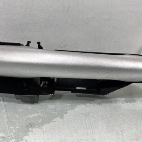 Poignee porte arriere droit RENAULT CLIO 3 Photo n°1