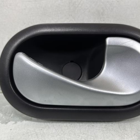 Poignee interieur arriere droit RENAULT CLIO 3