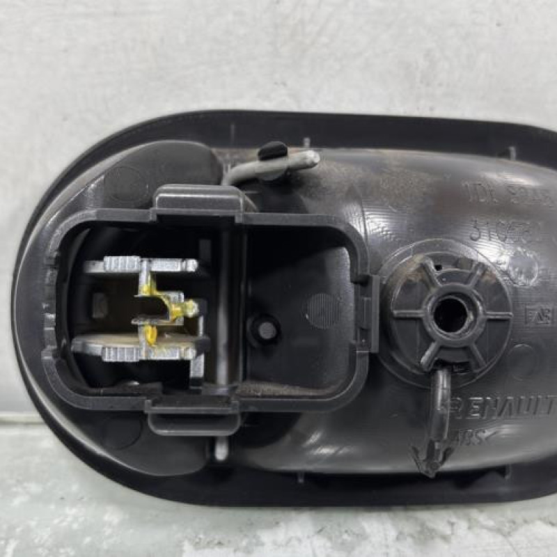 Poignee interieur arriere droit RENAULT CLIO 3 Photo n°4