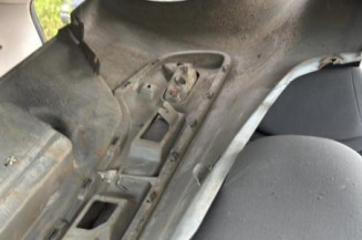 Poignee porte arriere droit PEUGEOT 107