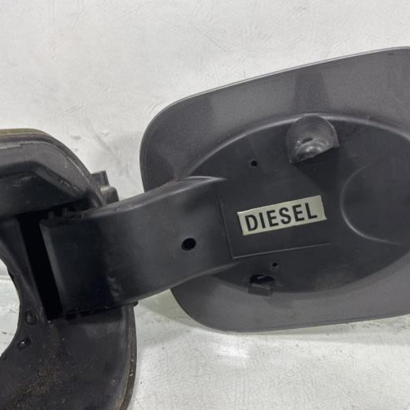 Trappe d'essence RENAULT CLIO 3 Photo n°4