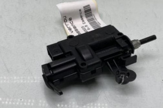 Actionneur verrou trappe d'essence RENAULT CLIO 4