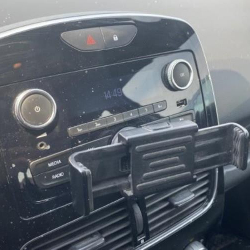 Actionneur verrou trappe d'essence RENAULT CLIO 4 Photo n°20