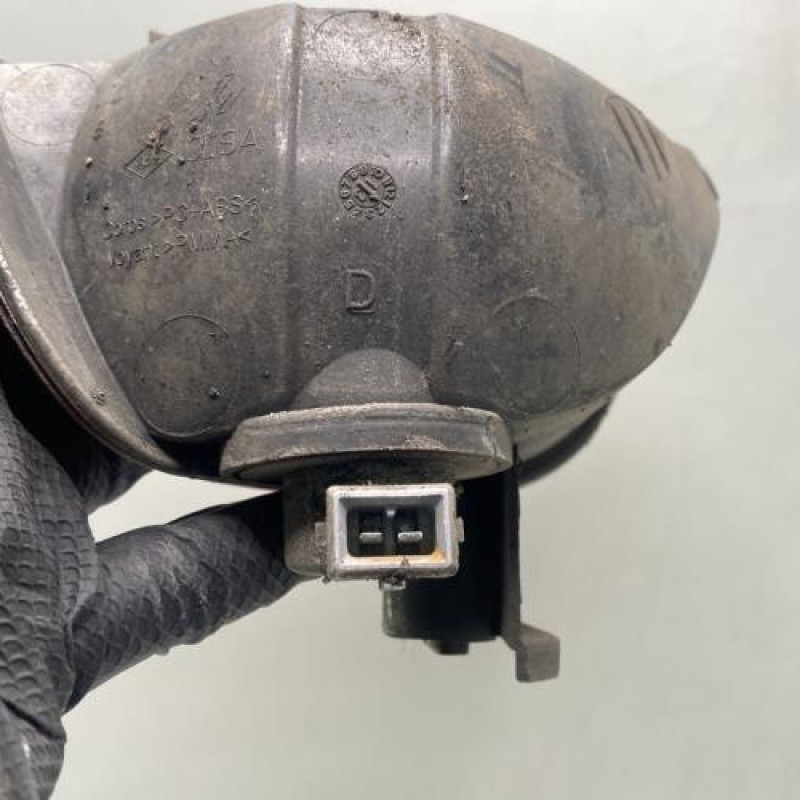 Anti brouillard arriere droit RENAULT MEGANE 3 Photo n°3