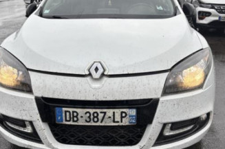Anti brouillard arriere droit RENAULT MEGANE 3
