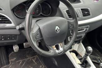 Anti brouillard arriere gauche RENAULT MEGANE 3