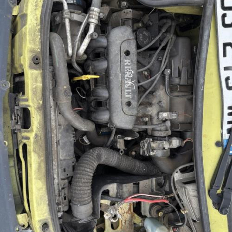 Malle/Hayon arriere RENAULT TWINGO 1 Photo n°19