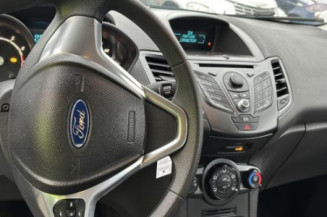 Poignee porte avant gauche FORD FIESTA 6